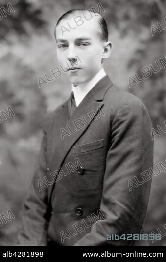 Henri of Orléans, Count of Paris (1908-1999), Orléanist claimant to the throne as Henry VI.. c.1925. Boissonnas and Taponier Photo. Photo12.com - Coll. Taponier.