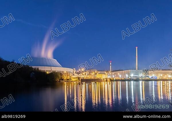 Neckarwestheim nuclear power plant goes offline; night photos with reactor building; cooling tower and Neckar River; the GKN 2 reactor is one of the last three to be shut down on 15 April 2023. Historic day in Germany. Nuclear power is history; the nuclear phase-out completed; Neckarwestheim; Baden-Württemberg; Germany; Europe.