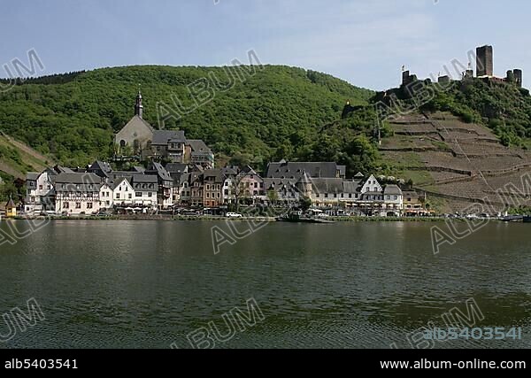 Beilstein in the moselle valley, Rhineland-Palatinate Germany.