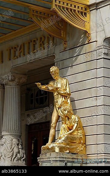 Royal Dramatic Theatre or Dramaten, golden statue, Östermalm, Stockholm, Stockholm County, Sweden, Europe.
