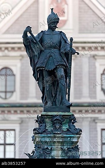 Statue of Otto von Wittelsbach on the Wittelsbach Fountain in the Brunnenhof courtyard in Munich Residenz, Munich, Upper Bavaria, Bavaria, Germany, Europe.