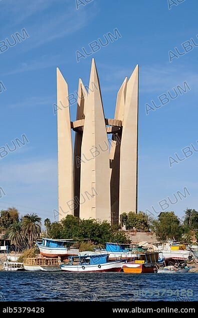 Lotus Flower Memorial by sculptor Ernst Neizvestny, Aswan High Dam, Egypt, North Africa, Africa.