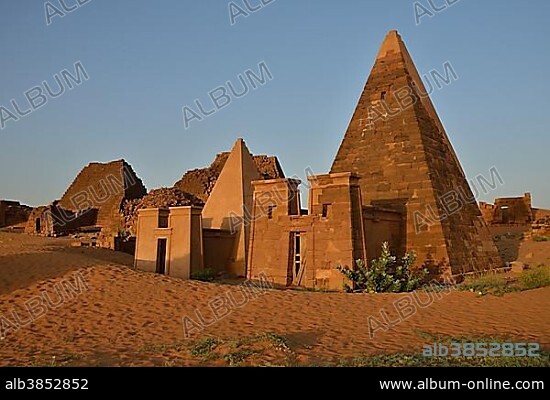 Pyramids of the northern cemetery of Meroe, Nubia, Nahr an-Nil, Sudan, Africa.