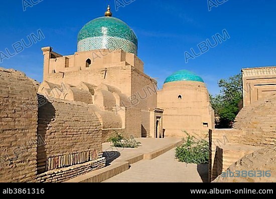 Pahlavan Mahmud Complex in the historic adobe town of Khiva, Chiva