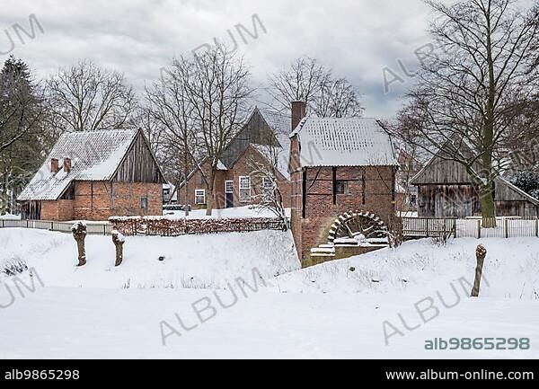 Farmhouse museum, Hamaland museum, local history museum, today kult Westmuensterland, municipal park, Vreden, Muensterland, North Rhine-Westphalia, Germany, Europe.