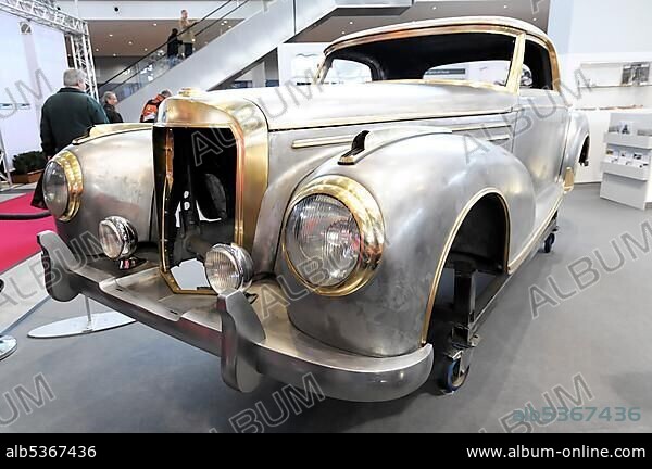 Restoration of a Mercedes body, Retro Classics 2010, Messe Stuttgart, exhibition centre and trade fair, Stuttgart, Baden-Wuerttemberg, Germany, Europe.