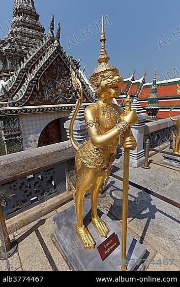 Golden statue of Singhapanorn, mythical Buddhist figure, Wat Phra Kaeo, Ko Ratanakosin, Bangkok, Thailand, Asia.