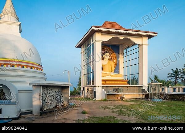 The Buddhist monastery Wella Devalaya and temple in Unawatuna with the big Buddha sculpture. Devol is one of the twelve deities worshiped in Sri Lanka as Dolos Deviyo.