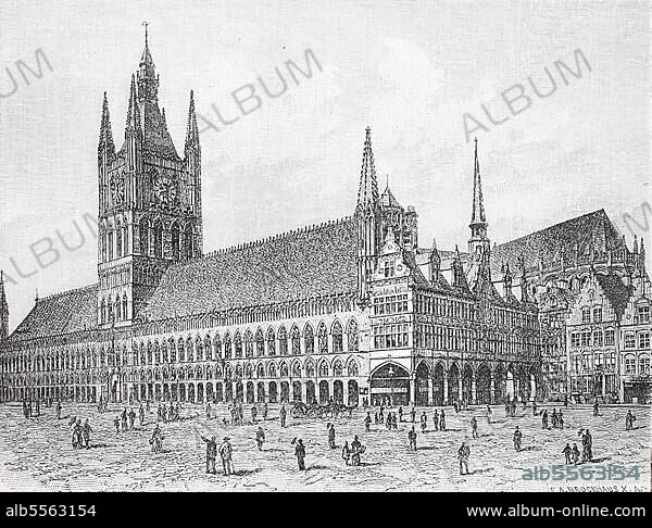 Tuchhalle und Grote Markt, großer Markt, bei Ypern, Belgien, Historisch, digital restaurierte Reproduktion einer Originalvorlage aus dem 19. Jahrhundert.