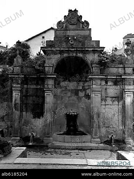MAESTRO TRILLO (SIGLO XIX). FUENTE DE LAS BURGAS - SIGLO XIX - NEOCLASICISMO ESPAÑOL - MANANTIAL DE AGUAS TERMALES - BURGA DE ABAIXO - FOTOGRAFIA EN BLANCO Y NEGRO.