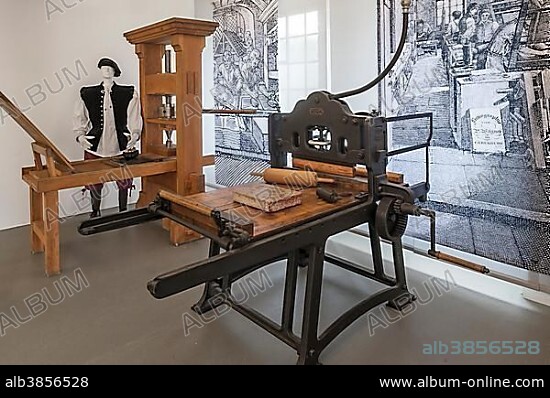Old woodcut and lithopress, exhibition Erfindergeist, Inventors' Spirit, Industrial Museum, Lauf an der Pegnitz, Middle Franconia, Bavaria, Germany, Europe.