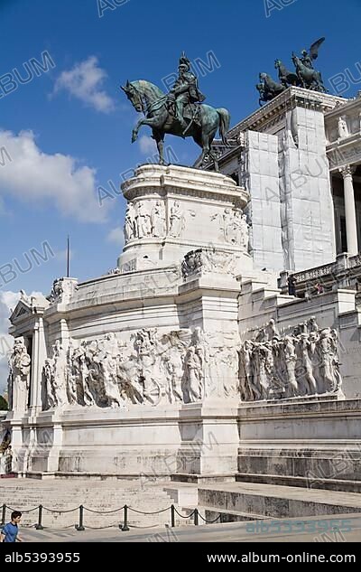 Monumento a Vittorio Emanuele II, national landmark, Via del Corso, Rome, Italy, Europe.
