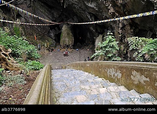 Stairs to the entrance of the Huong Tich Pagoda, Perfume Pagoda, near Ninh Binh, dry Halong Bay, Vietnam, Southeast Asia, Asia.