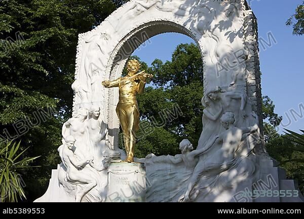 Johann Strauss Memorial in the Stadtpark in Vienna, Austria, Europe.