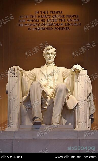 Statue of Abraham Lincoln by Daniel Chester French, Lincoln Memorial, Washington DC, District of Columbia, United States of America, USA, North America.