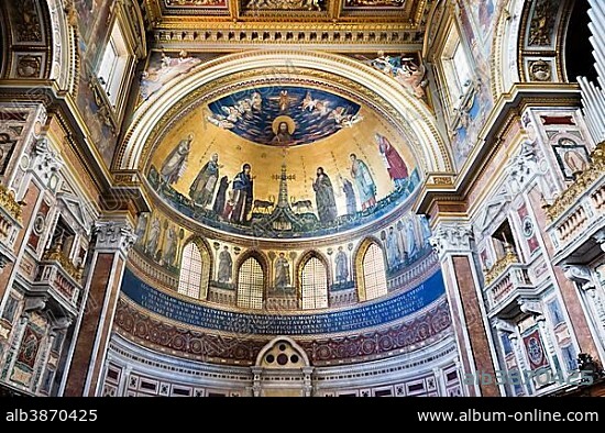 Apse of the choir with mosaics by Jacopo Torriti and Jacopo da Camerino, San Giovanni in Laterano, Basilica of St. John Lateran, Cathedral of Rome, Rome, Lazio, Italy, Europe.