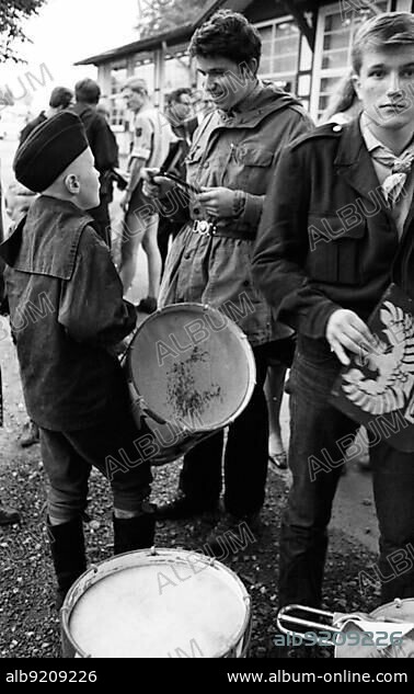 In the style and spirit of the Hitler Youth (HJ) and the so-called Heimattreue Jugend, old and neo-Nazis met in the Teutoburg Forest accompanied by the Viking Youth with drums and fanfares, Germany, Europe.