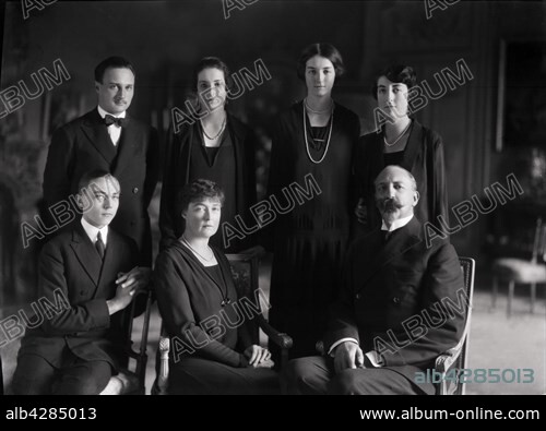 House of Orléans family:. Front row, from left to right: Henri d'Orléans (1908-1999), his mother Isabelle d'Orléans (1878-1961), his father Jean d'Orléans (1874-1940).. Standing, from left to right: Bruno d'Harcourt (1899-1930), Françoise d'Orléans (1902-1953), Anne d'Orléans (1906-1986), Isabelle d'Orléans (1900-1983).. c.1925. Boissonnas and Taponier Photo. Photo12.com - Coll. Taponier.