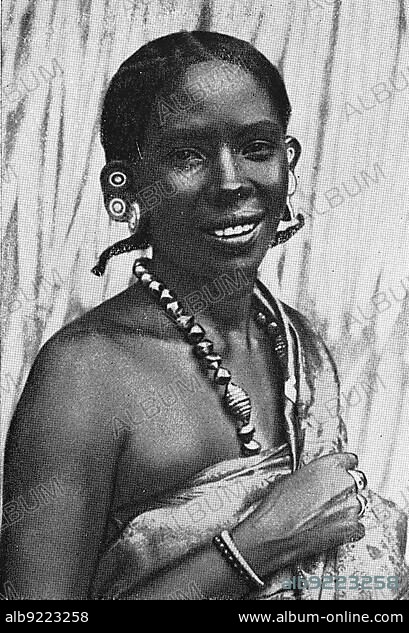 Swahili, Swahili, Girl from German East, Colony, Tanzania, Historic, digitally restored reproduction of an original from the early 20th century, exact original date unknown, Africa.