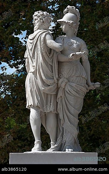 Baroque sculpture, Janus and Bellona, Schönbrunn Palace, Schönbrunn, Vienna, Austria, Europe.