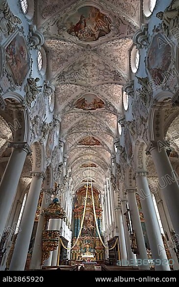 Ceiling by the chancel of St. George's Church, Amberg, Upper Palatinate, Bavaria, Germany, Europe.