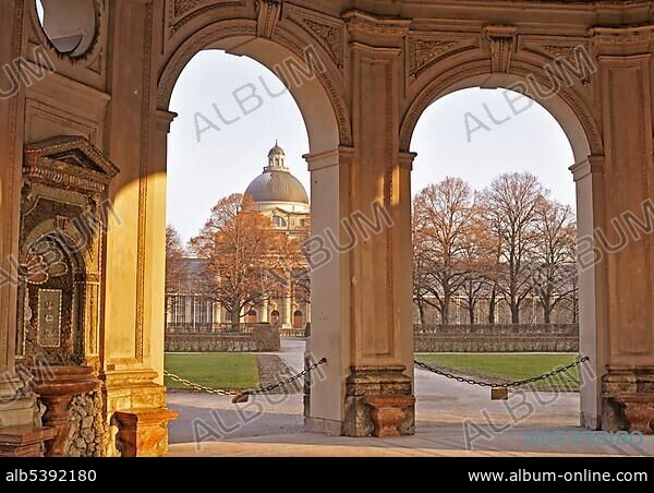 Bayerische Staatskanzlei (Bavarian State Chancellery), Munich, Bavaria, Germany, Europe.