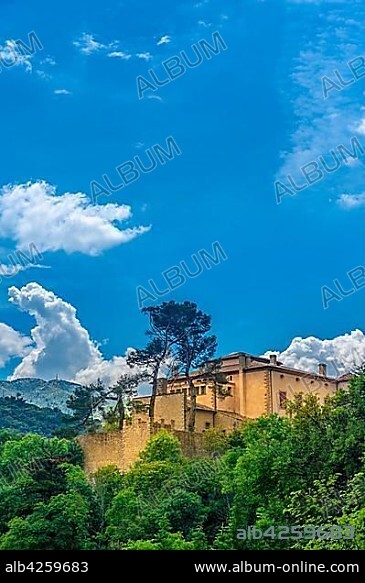 Castle Vauvenargues, Château of Vauvenargues, residence, studio and place of death of Pablo Picasso, Vauvenargues, Provence-Alpes-Côte d'Azur, France, Europe.