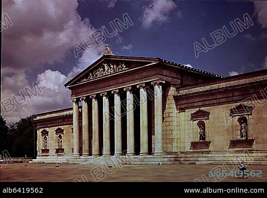 LEO VON KLENZE (1784-1864). LA GLIPTOTECA DE MUNICH - EDIFICIO CONSTRUIDO ENTRE 1815 Y 1830 - NEOCLASICISMO ALEMAN.