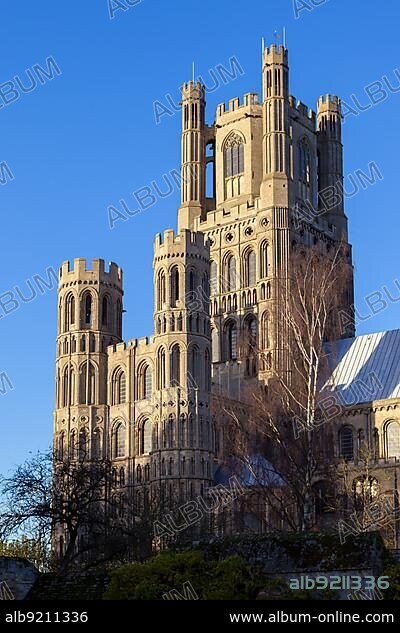ELY, CAMBRIDGESHIRE/UK - NOVEMBER 23 : Exterior view of Ely Cathedral in Ely on November 23, 2012.