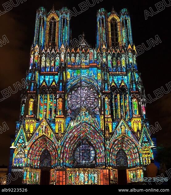 Light Show at Reims Cathedral.