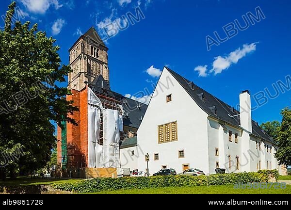 Chemnitz-Schlosschemnitz The Schlossberg Museum is the city of Chemnitz' museum of urban history. It is located on the site of an old Benedictine monastery that Emperor Lothar III had built on a mountain near the Chemnitz River around 1136.