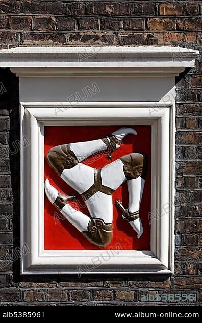 Coat of arms with three angled running legs, trinacria, triskele, symbol of the Isle of Man, College of Arms, historic Institute of Heraldry, London, England, United Kingdom, Europe.