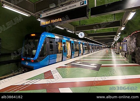 Subway, Kungsträdgården station, Alfred railcars, Tunnelbana, Stockholm, Sweden, Europe.