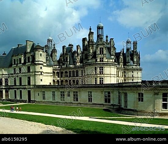 CASTILLO DONDE SE FIRMO EL TRATADO DE GRANADA ENTRE LOS REYES CATOLICOS Y LUIS XII - SIGLO XVI - RENACIMIENTO FRANCES.