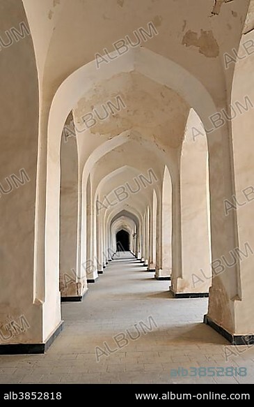 Interior of Kalan, Kalyan, Kalon Mosque, Bukhara, Buchara, Silk Road, Unesco World Heritage Site, Uzbekistan, Central Asia, Asia.