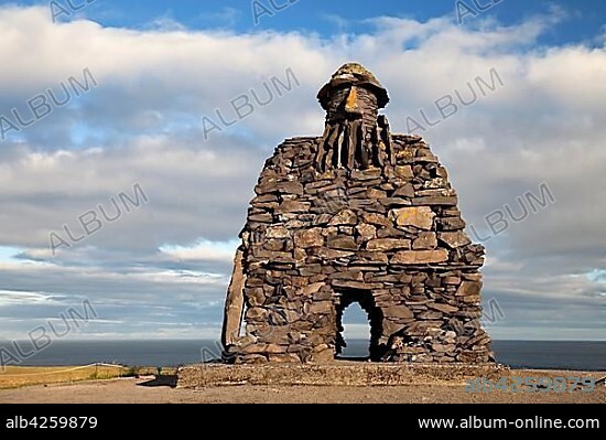 Stone figure Bardur Snæfellsas, Legend figure, Halbtroll, Artist Ragnar Kjartansson, Arnarstapi, Snæfellsnes, Vesturland, Iceland, Europe.