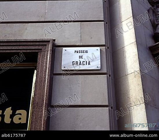 PLACA DE CALLE EN CATALAN - PASEO DE GRACIA.