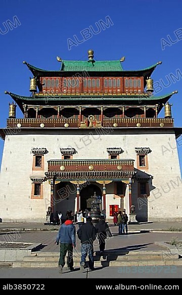 Main Tempel Magjid Janraisig SÃ¼m Gandan Monastery Ulaan-Baatar Mongolia.