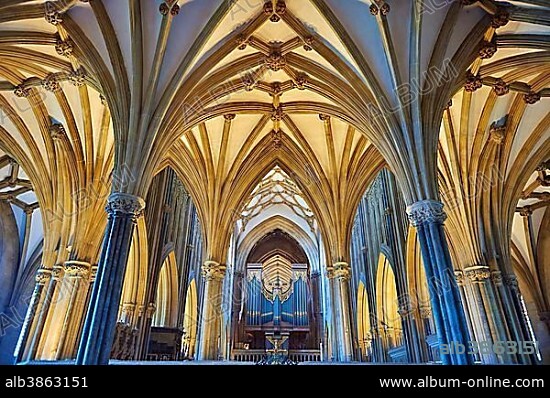 Interior and organ, Wells Cathedral, Wells, Somerset, England.