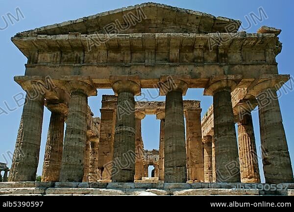 Hera temple 1 (so-called Poseidon temple) on the excavation site of Paestum, Cilento, Campania, Province of Salerno, Italy, Europe.
