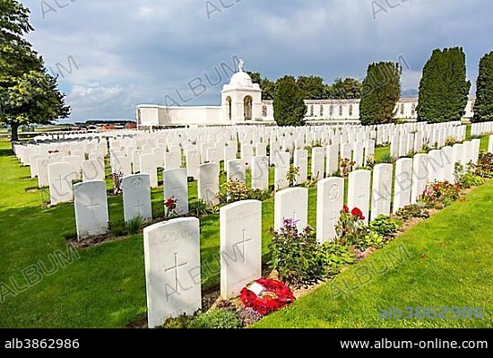 Tyne Cot Commonwealth War Graves Cemetery, the largest Commonwealth cemetery in the world, with over 12,000 soldiers' graves from the First World War, Passendale, West Flanders, Belgium, Europe.