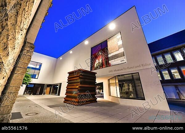 LWL Museum of Art and Culture, Domhof, Münster, North Rhine-Westphalia, Germany, Europe.