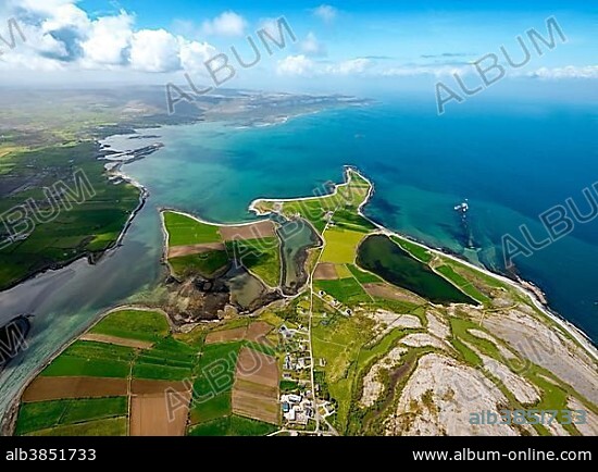 Flaggy shore in the north of Ballyvaughan, County Clare, Ireland, Europe.