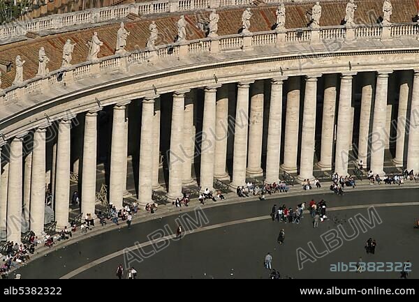 Colonnades with Doric pillars and saints' statues at Peter's Square, Vatican City, Rome, Latium, Italy, Europe.