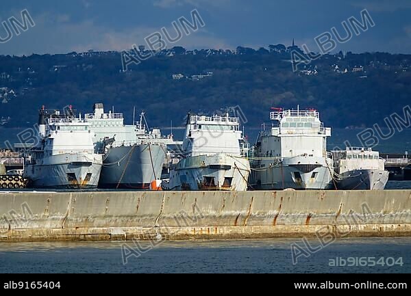 Decommissioned French Navy Ships, Brest Submarine Repair Yard, WW2, Bunker with Dry Docks, Brest, Department of Finistere Penn ar Bed, Region of Brittany Breizh, France, Europe.