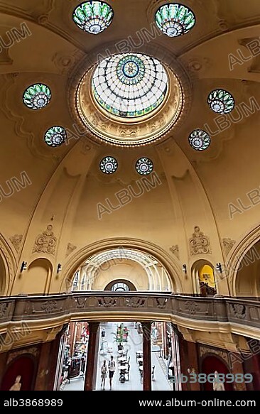 Art Nouveau hall, Gellért Thermal Baths, Budapest, Hungary, Europe.