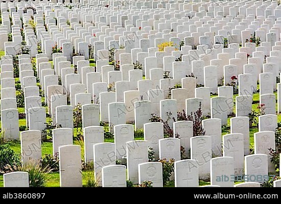 Tyne Cot Commonwealth War Graves Cemetery, the largest Commonwealth cemetery in the world, with over 12,000 soldiers' graves from the First World War, Passendale, West Flanders, Belgium, Europe.
