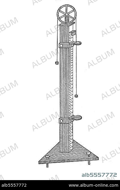Die atwoodsche Fallmaschine wurde 1784 von George Atwood entwickelt. Sie wurde als Nachweis für die Gesetze der gleichmäßig beschleunigten Bewegung konzipiert, digital restaurierte Reproduktion einer Originalvorlage aus dem 19. Jahrhundert.