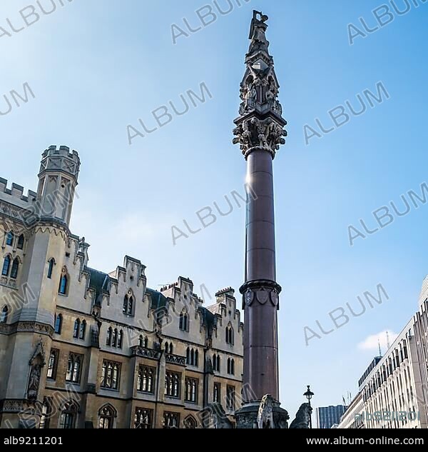 View of the Statue outside Westminster Abbey.