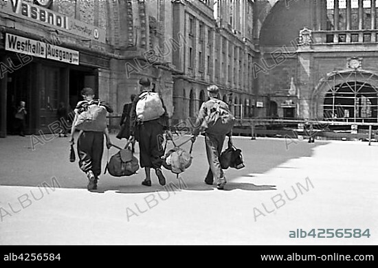 Hamsterer, 1948, Central Station, Leipzig, Saxony, GDR, Germany, Europe.